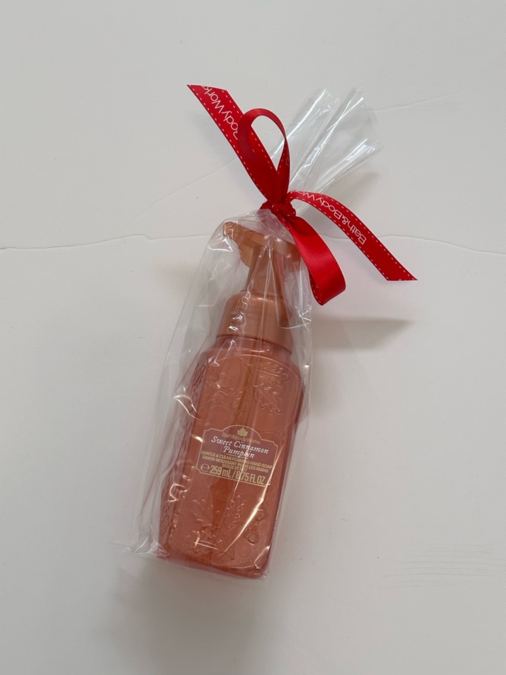 Bath & Body Works Sweet Cinnamon Pumpkin Foaming Hand Soap